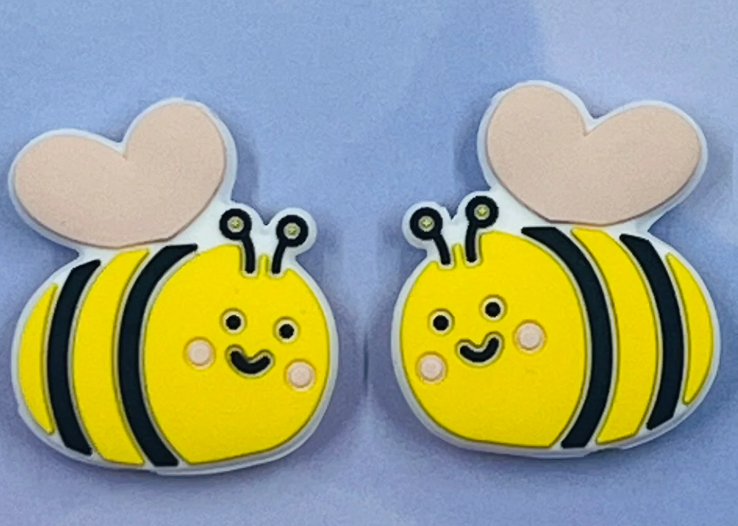 NOVELTY NEEDLE TOPPERS