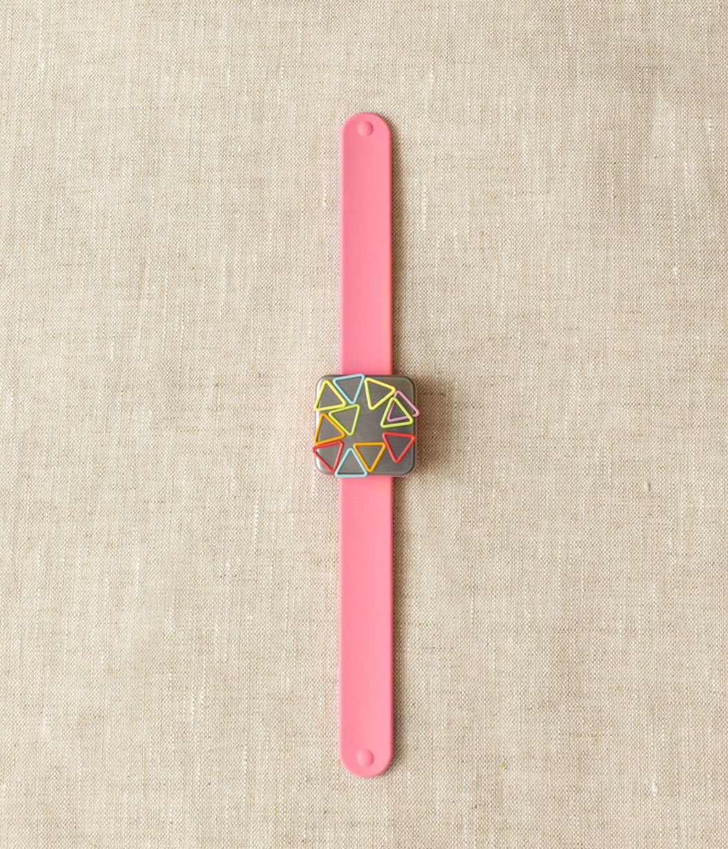 MAKERS KEEP MAGNETIC BRACELET - COCOKNITS