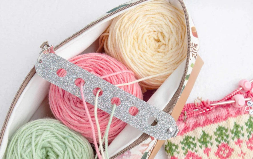 YARN GATOR - TWICE SHEARED SHEEP