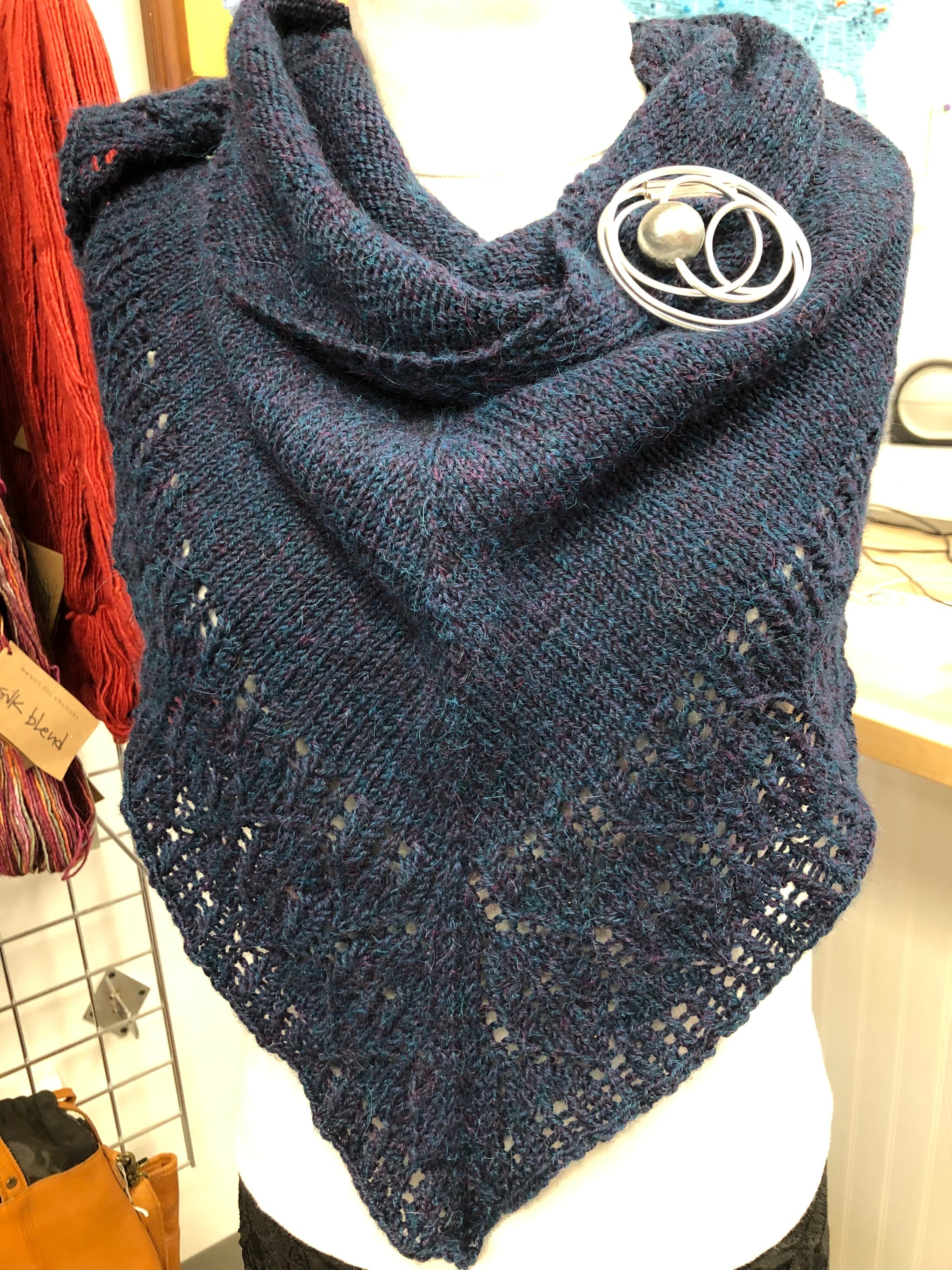 WANDERING THE MOOR SHAWL KIT